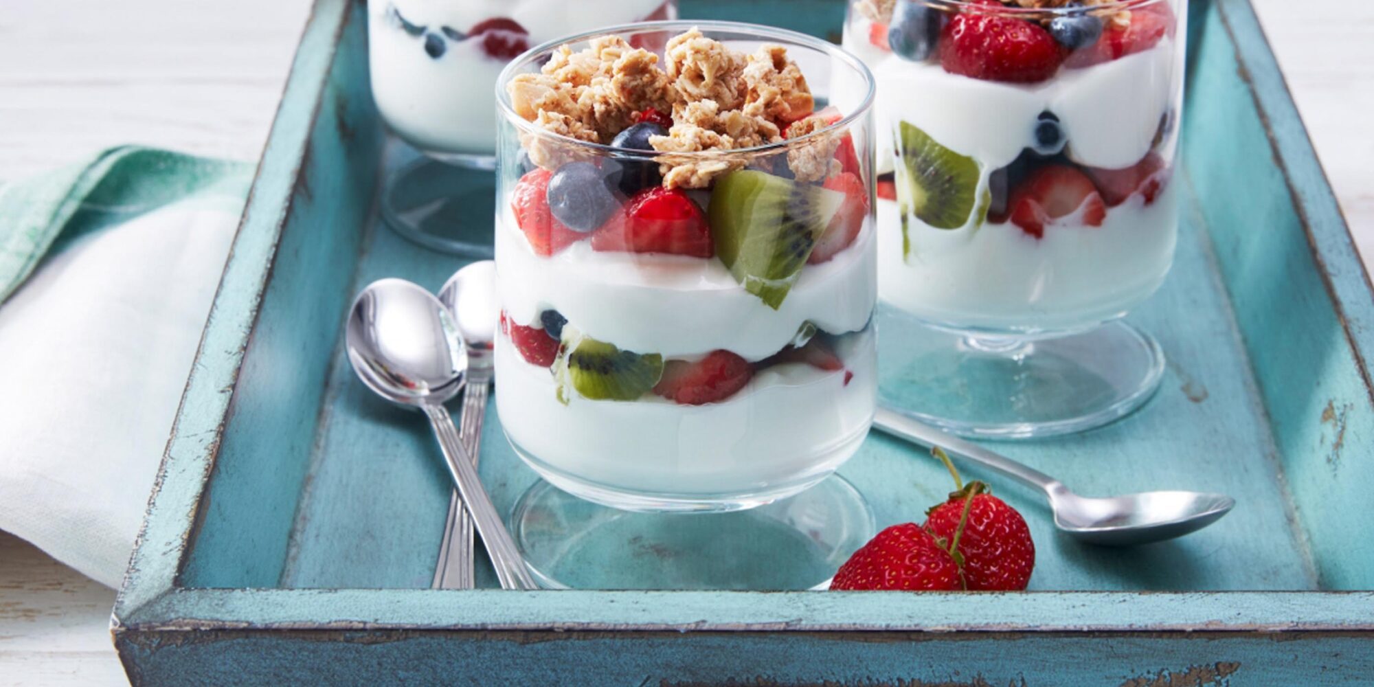 Mixed Berry Yoghurt Parfait